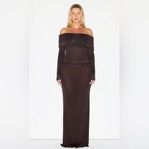 SKIMS Sheer Modal Off The Shoulder Top | M| Color: Phoenix